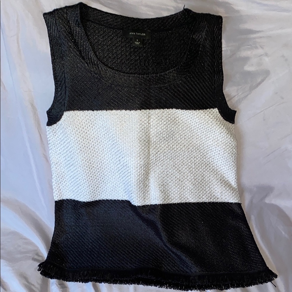 Ann Taylor Black and White Women's Top